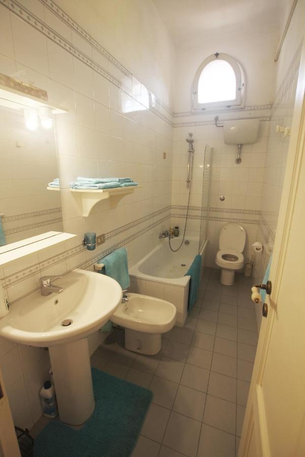 Suite Tra I Tetti Con Bagno Privato Pisa Ngoại thất bức ảnh